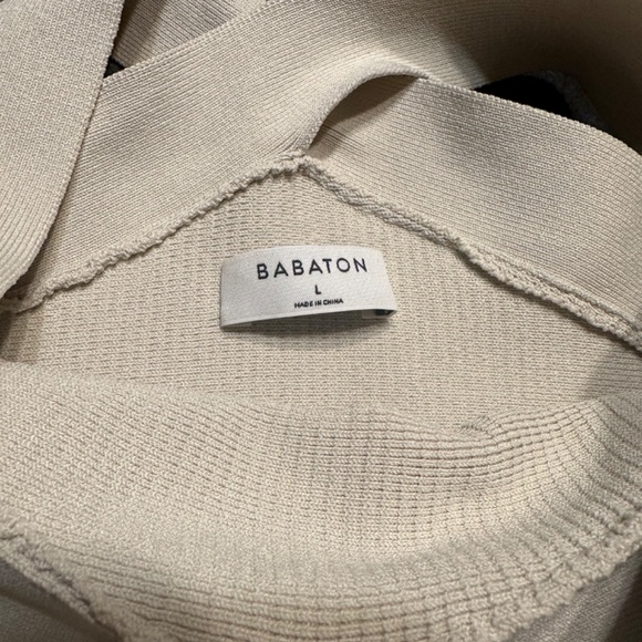 Babaton Criss-cross Tank Cropped - Picture 4 of 4